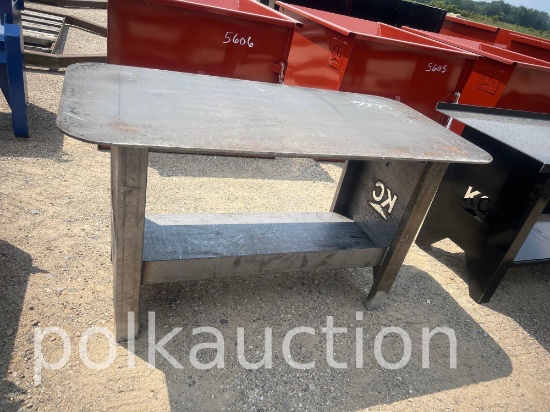 5666-30"X57" SMALL WORK TABLE