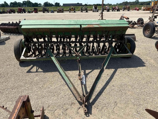 6517-JOHN DEERE VAN BRUNT GRAIN DRILL