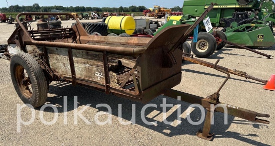 6521-JOHN DEERE MODEL L SPREADER
