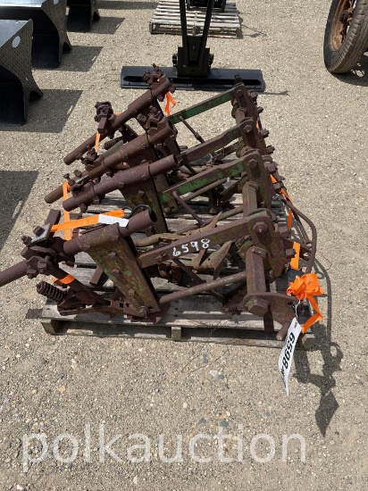 6598-JOHN DEERE B 2-ROW MOUNTED CULTIVATOR