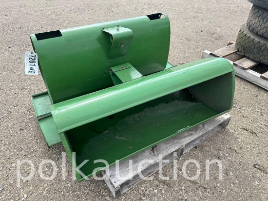 7261-(2) 494 FERTILIZER BOXES