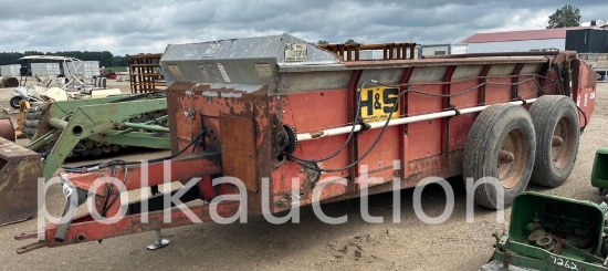 7267-H&S 370 MANURE SPREADER