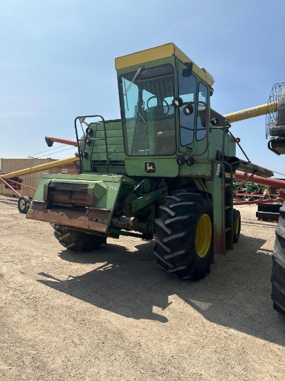 7452-JOHN DEERE 4400 COMBINE (SN# 253128)
