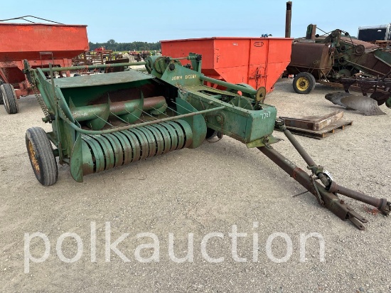 7707-JOHN DEERE 14TT SQUARE BALER