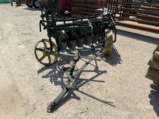 7779-JOHN DEERE 6 DISC PLOW