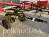 7641-JOHN DEERE #16 2BTM PLOW PULL TYPE