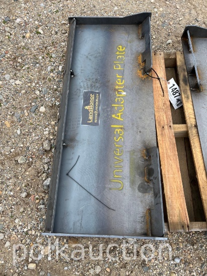 SKID STEER UNIVERSAL ADAPTER PLATE