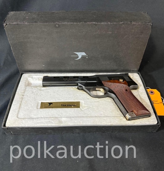 4-HIGH STANDARD 'THE VICTOR' MILITARY AUTO TARGET PISTOL .22  (SN# 2410041)