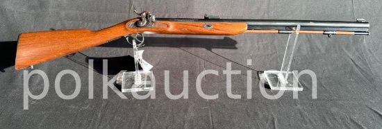 5388-THOMPSON CENTER NEW ENGLANDER   PERCUSSION RIFLE  50 CAL (SN#   65352)