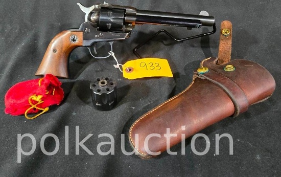 933-RUGER SINGLE SIX REVOLVER .22LR & MAG (SN#  369664)