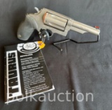 498-TAURUS THE JUDGE REVOLVER .45 COLT  (SN#   AR494140)