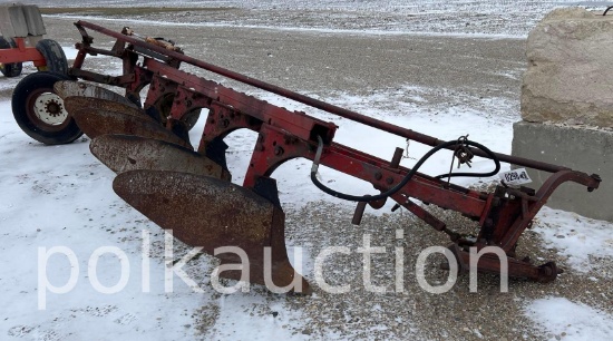 298 - INT 5 BTM PULL TYPE PLOW
