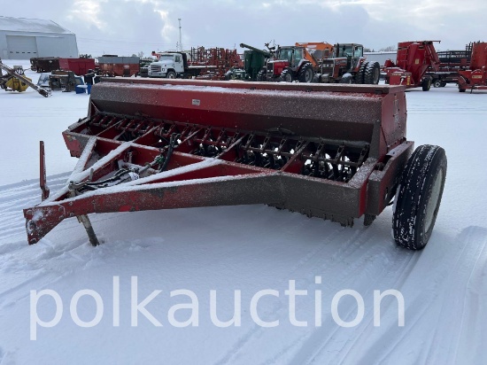 723 - IH 5100 SOYBEAN SPECIAL