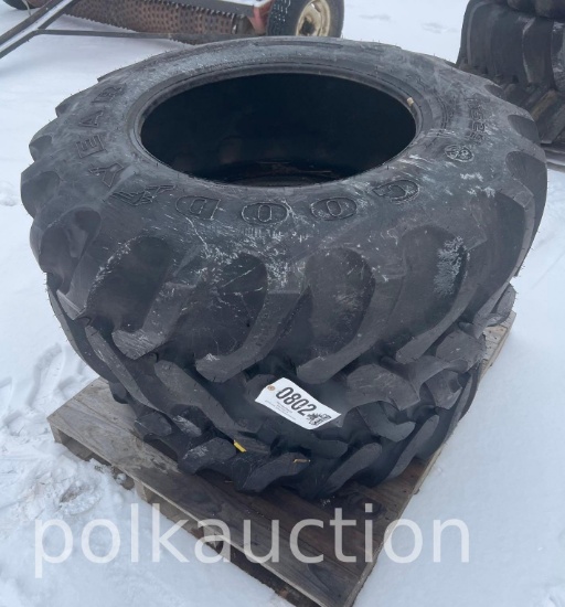 802 - (2) NEW GOODYEAR IT525 17.5L - 24 TIRES