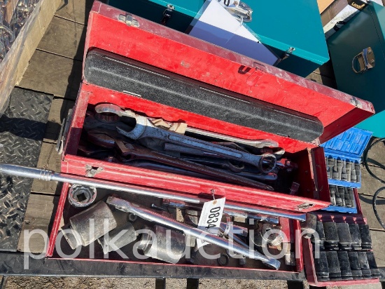 834 - HD IMPACT, WRENCHES, ETC
