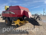 1017 - NEW HOLLAND BB940 LARGE SQUARE BALER