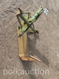 1047 - JOHN DEERE 3PT SUB SOILER