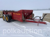 716 - NEW HOLLAND 195 SPREADER