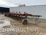 8419 - IH 728 8 BTM ONLAND PLOW