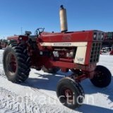 889 - INTERNATIONAL 966 TRACTOR (SN# 31502)