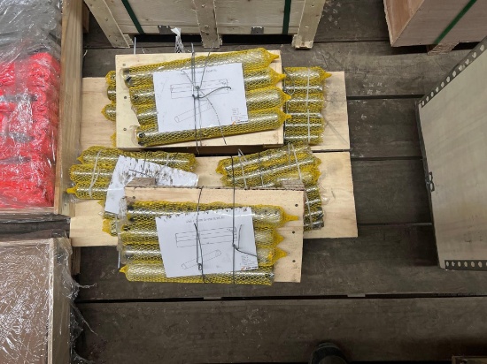 389 - UNIVERSAL BUCKET PINS
