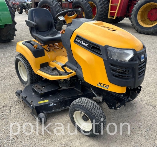 10334 - CUB CADET XT3 ENDURO SERIES L&G (SN# 1G247H70021)