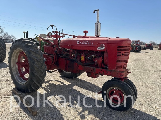 9285 - FARMALL SUPER M-TA (SN# 82909)