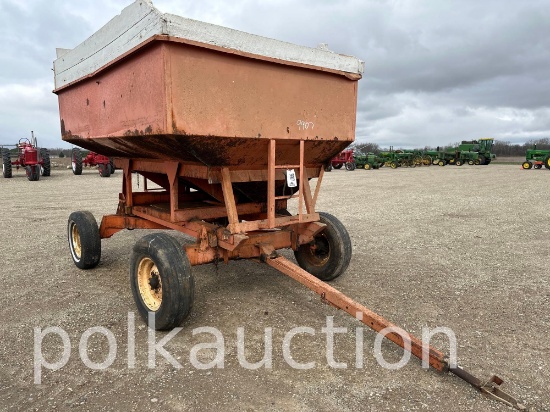 9907 - GRAVITY WAGON