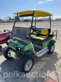 9633 - JOHN DEERE CLUB CAR GAS GOLF CART