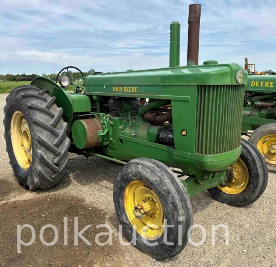 10657 - JOHN DEERE AR STYLED (SN# 275511)