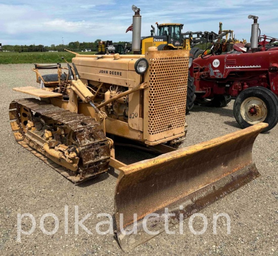 10659 - JOHN DEERE 420 CRAWLER (SN# 101635)
