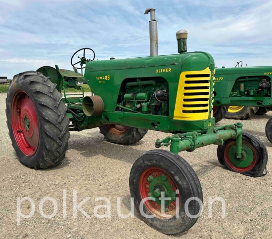 10660 - OLIVER 88 DIESEL (NO TAG)