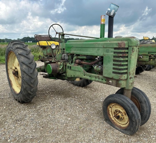 10820 - JOHN DEERE B STYLED (SN# 233435)