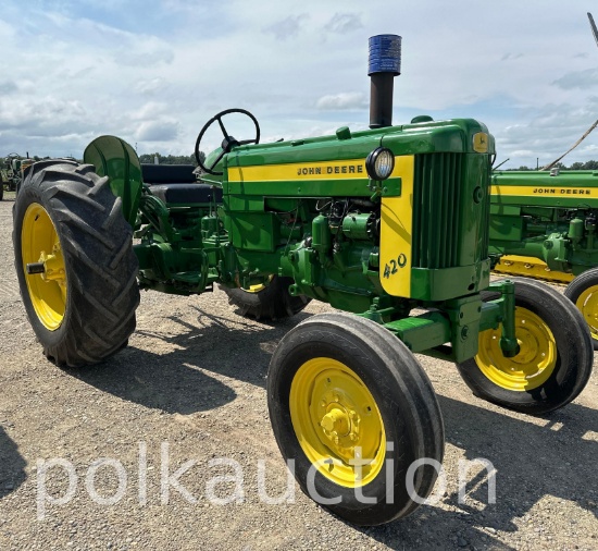 11902 - JOHN DEERE 420 (SN# 128677)