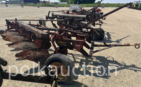 10673 - CASE 4 BTM PLOW - 16"
