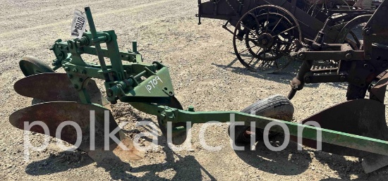 10709 - JOHN DEERE 2 BTM PLOW - 14"