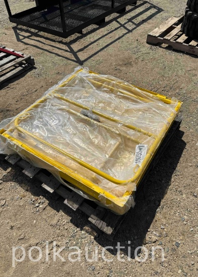 10755 - PALLET FORK MOUNT SAFETY BASKET