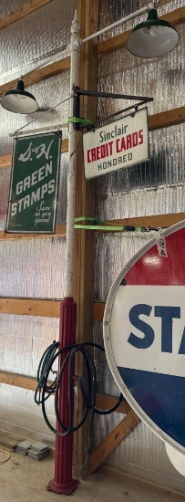 STATION LIGHT POLE w/ AIR AND WATER HOSE - 11'4"