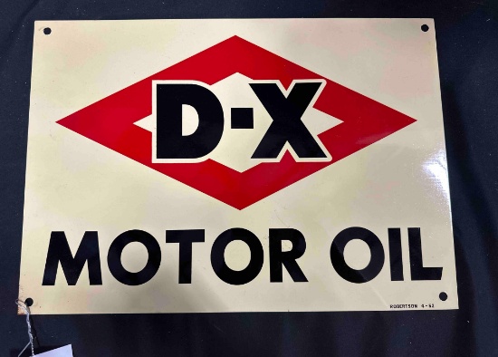 D-X MOTOR OIL NOS TIN SIGN - 19.5" x 14" - SINGLE SIDED