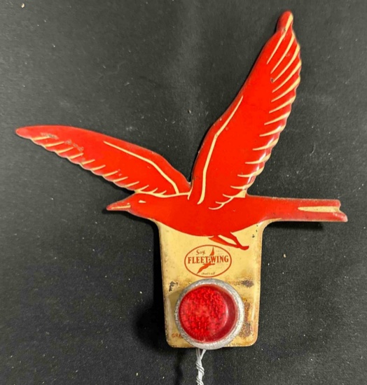 FLEETWING TOPPER - 5.25" x 5.5"