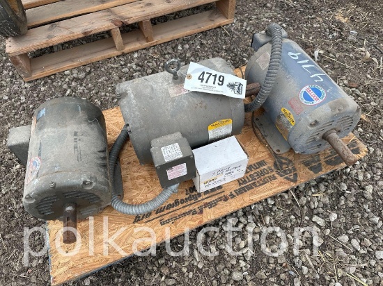PALLET OF (3) ELECTRIC MOTORS (WF)