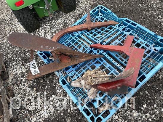 IH 1PT FAST HITCH IMPLEMENTS (WF)