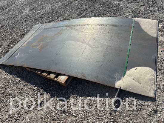 (2) SHEETS HEAVY DIAMOND PLATE STEEL (WF)