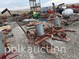 IH FAST HITCH 2 ROW PLANTER (WF)