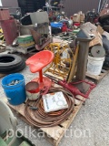 PALLET OF MISC. COPPER TUBE, SEAT, BOLTS, ETC. (CF)