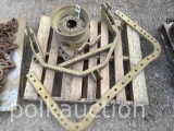 IH HITCH & RIM (CF)
