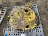 PALLET WITH CAST CENTERS & BOLTS (CF)