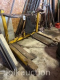 TRACTOR TIRE JACK (CF)