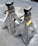 PAIR OF HEAVY DUTY PITTSBURG 6-TON JACK STANDS