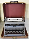 ROYAL PORTABLE TYPEWRITER